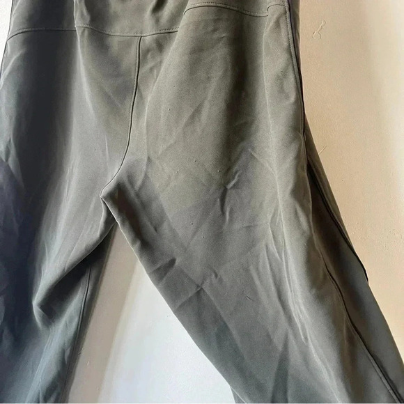 Lululemon On the Right Track Pant Size 10 Dark Olive / Black - Picture 11 of 13